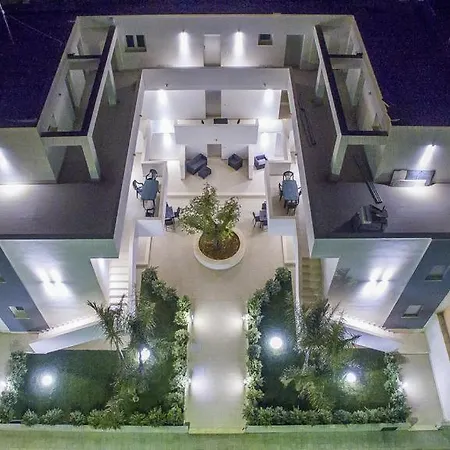 Apartmanhotel Ungaretti 4*