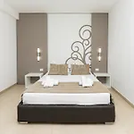 Aparthotel Ungaretti 4*