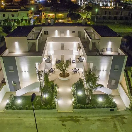 アパートホテル Ungaretti